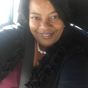 Meet your Posher, Etta